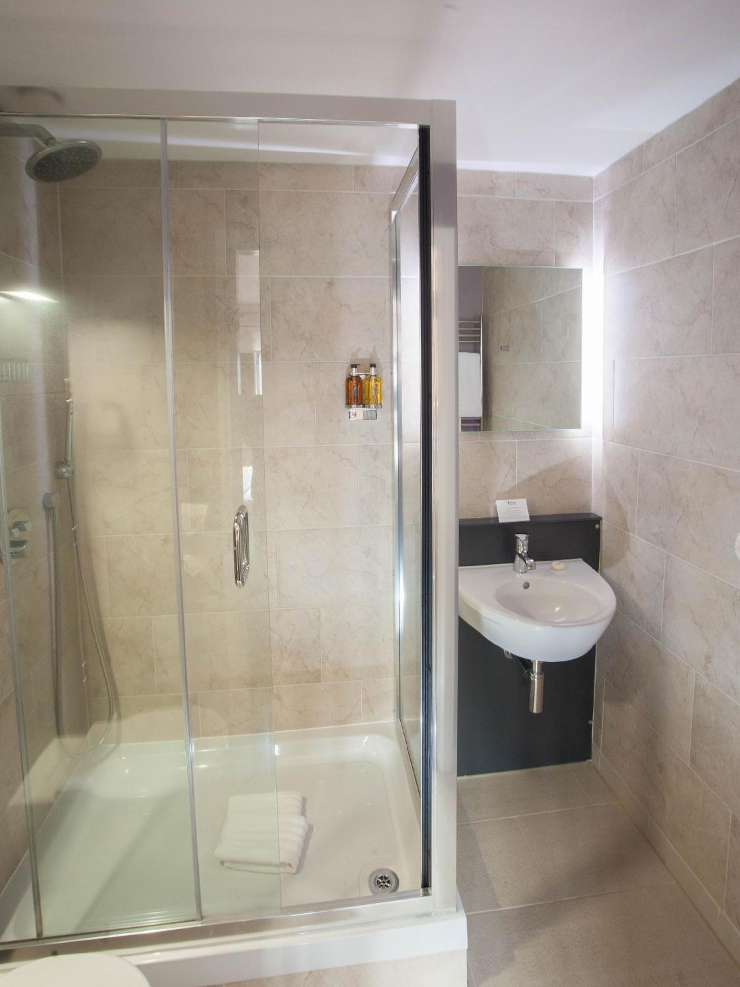 Greenlands Hotel Henley-on-Thames ภายนอก รูปภาพ