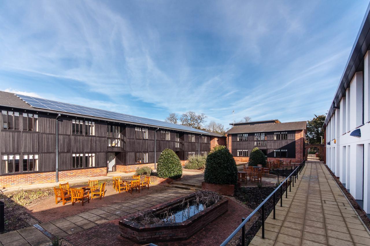 Greenlands Hotel Henley-on-Thames ภายนอก รูปภาพ